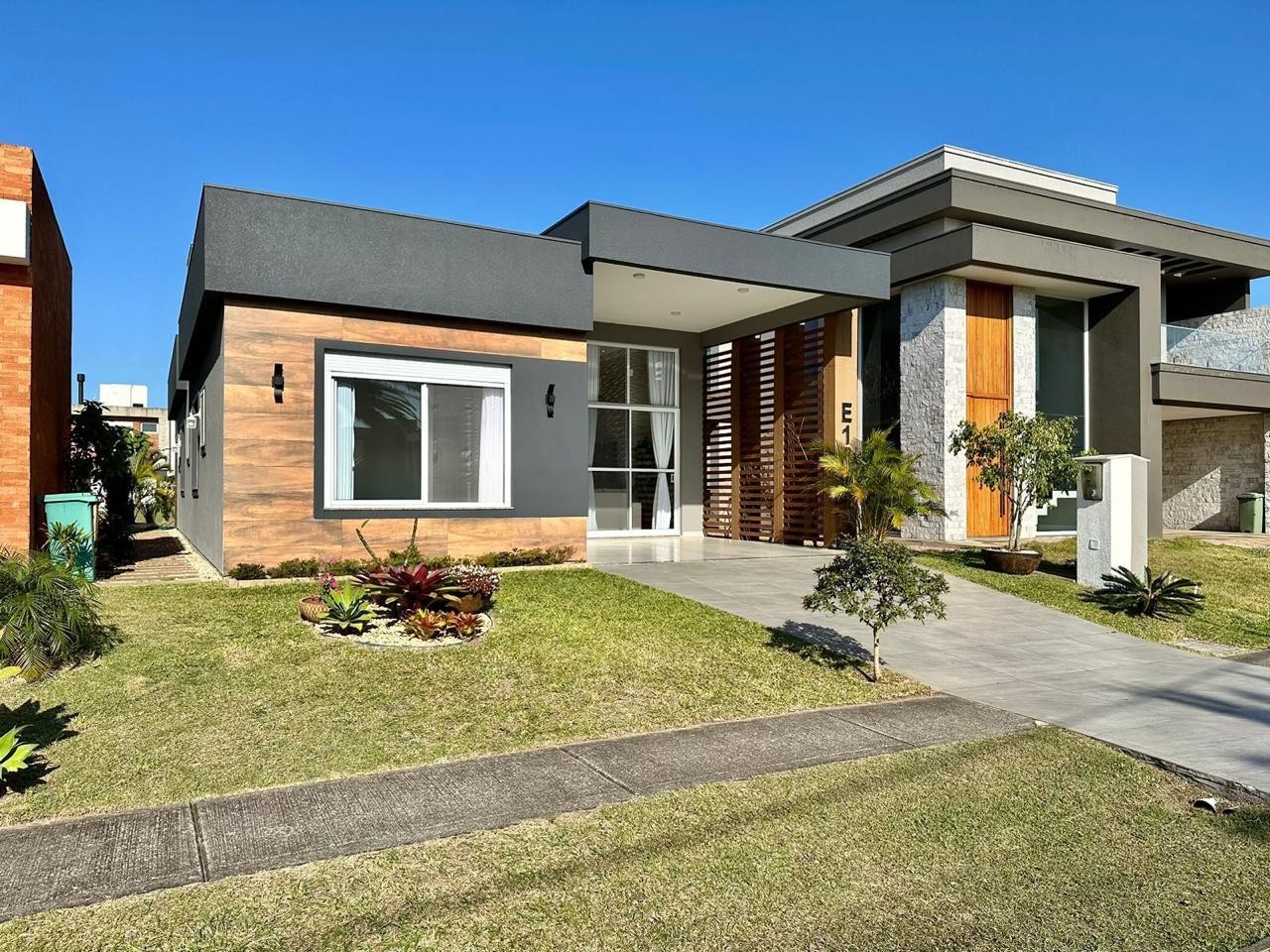 Casa em Condomínio 4 dormitórios para venda em Capão da Canoa | Ref.: 13251
