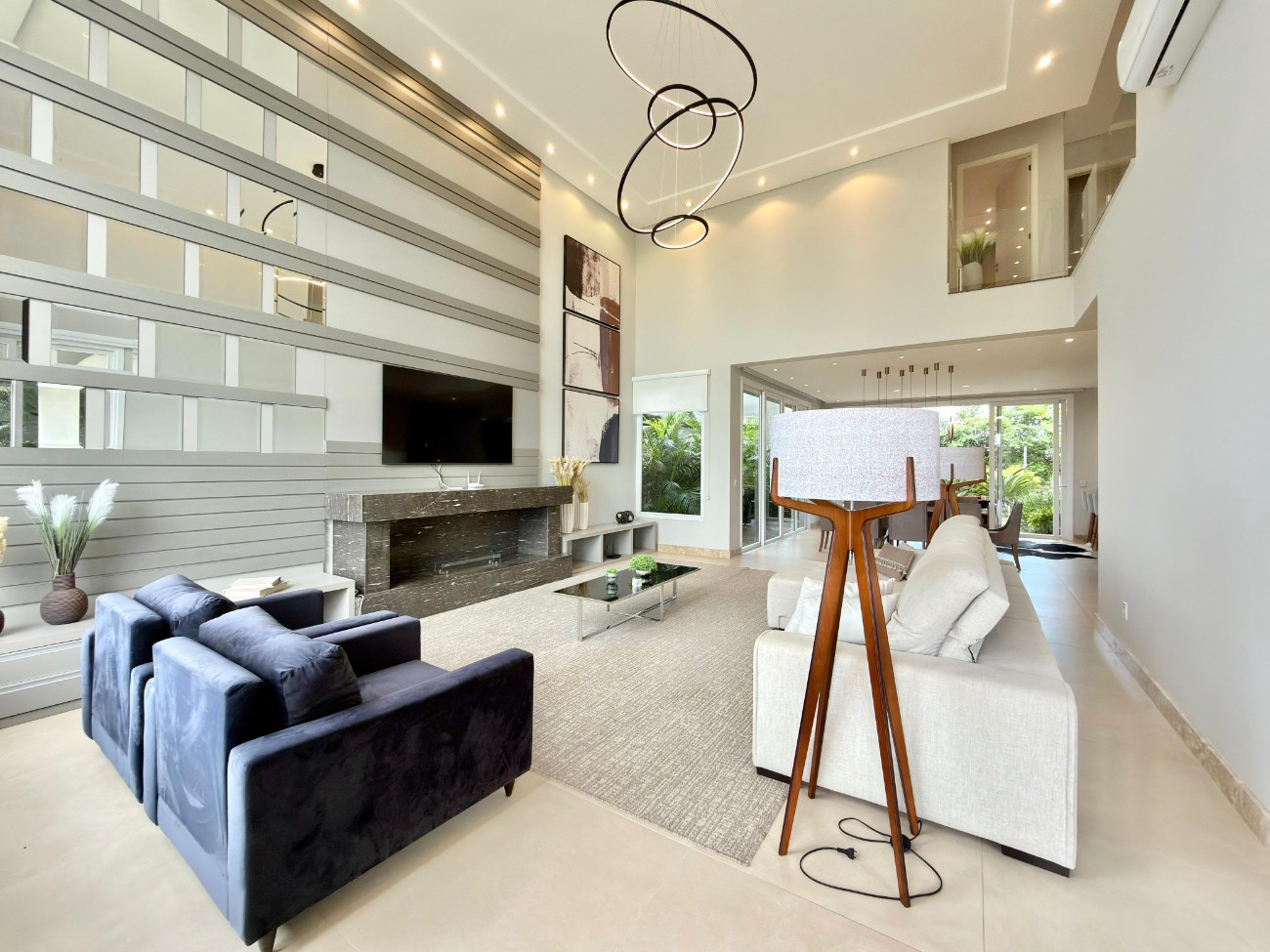 Sobrado 4 dormitórios para venda em Capão da Canoa | Ref.: 14284