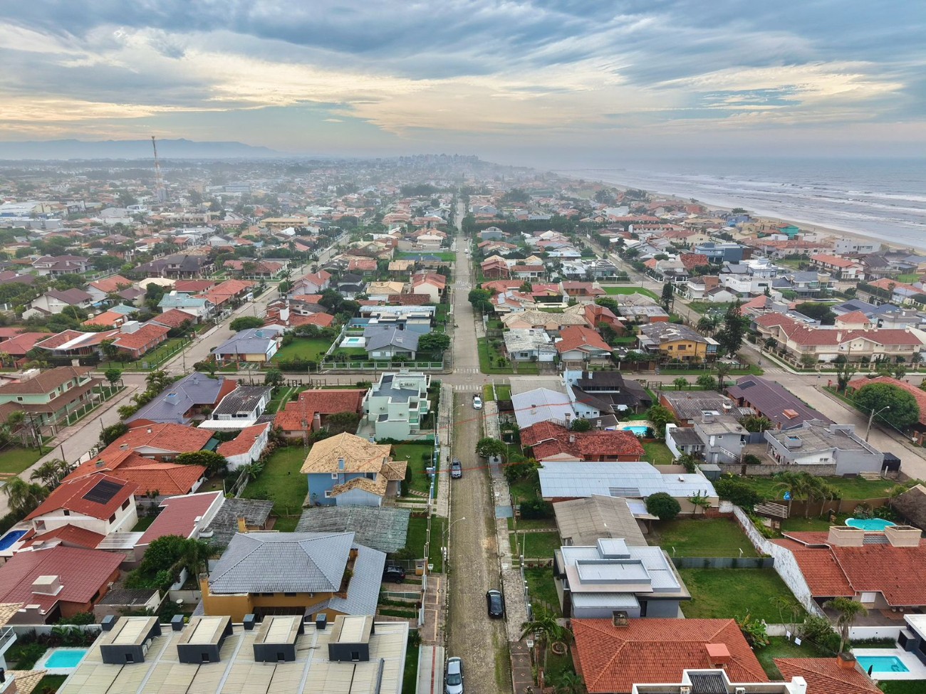 Casa 2 dormitórios para venda, CENTRO em XANGRI -LÁ | Ref.: 15717