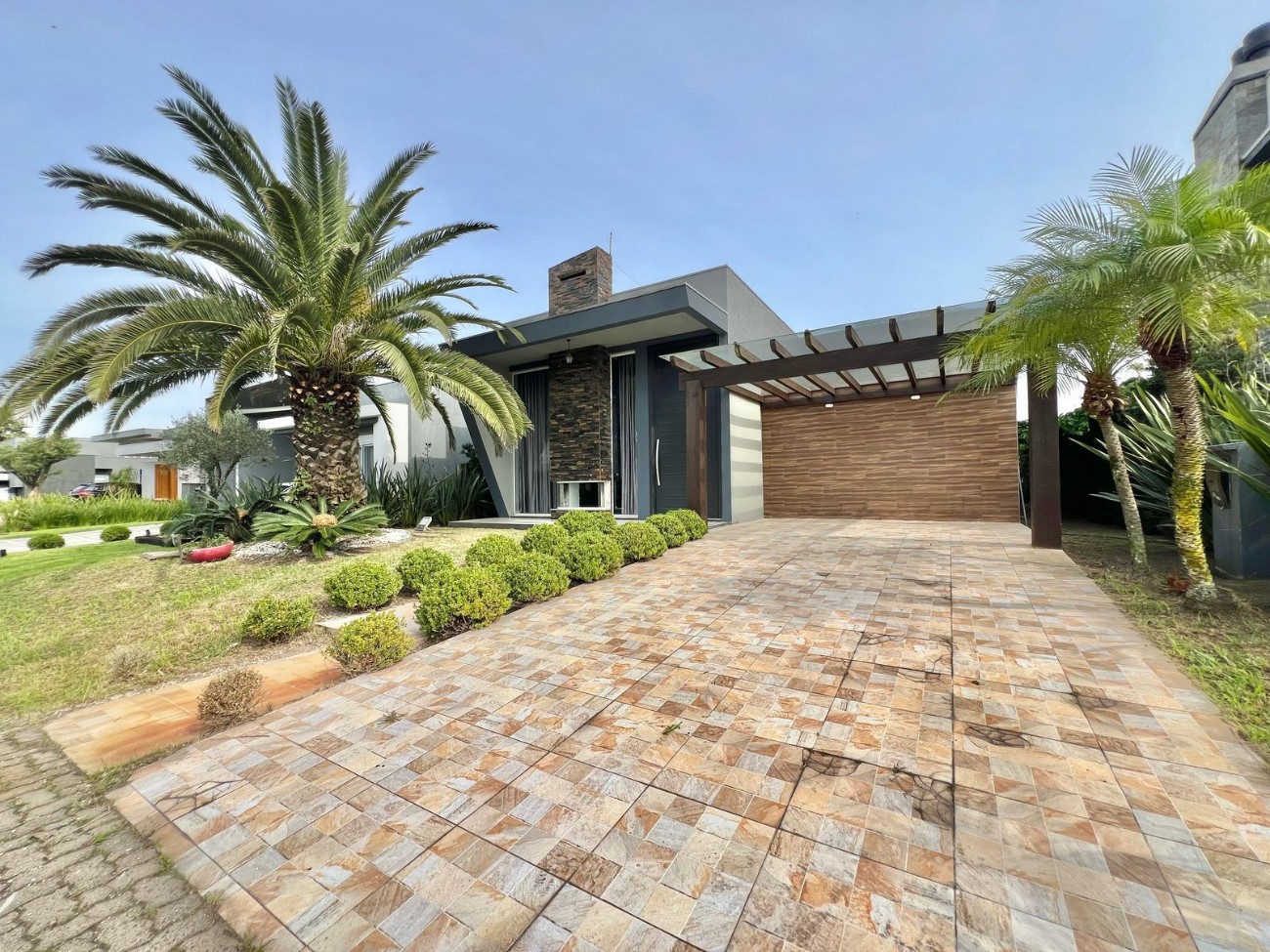 Casa em Condomínio 3 dormitórios para venda, Zona Nova em Capão da Canoa | Ref.: 16502