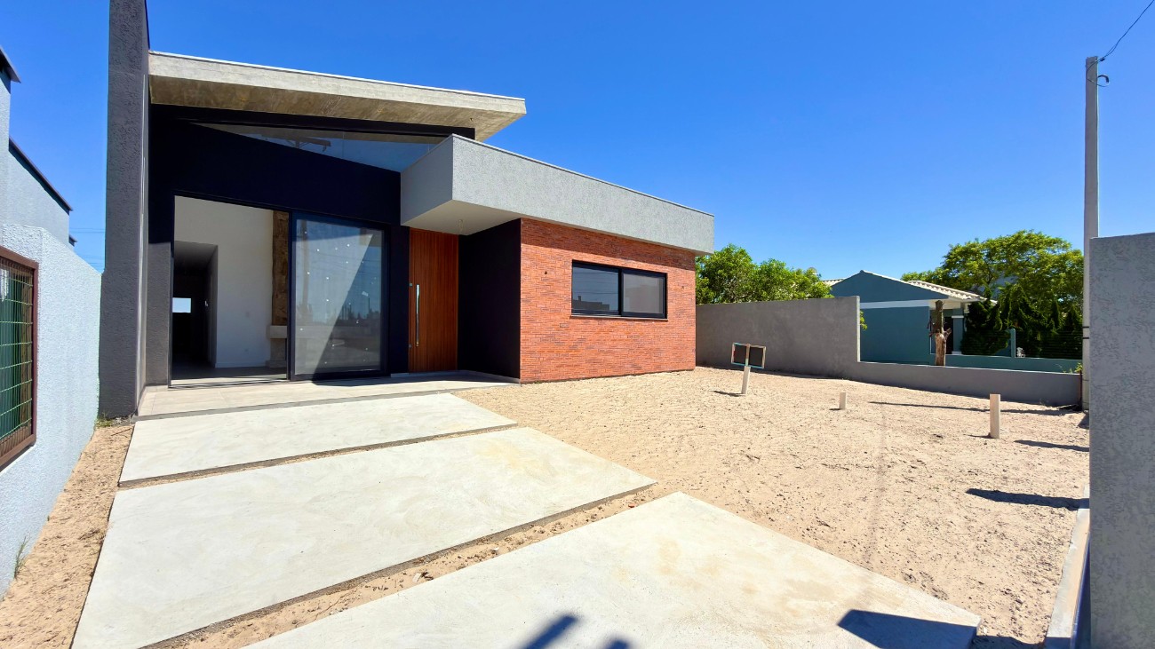 Casa 3 dormitórios para venda, Guarani em Capão da Canoa | Ref.: 17431