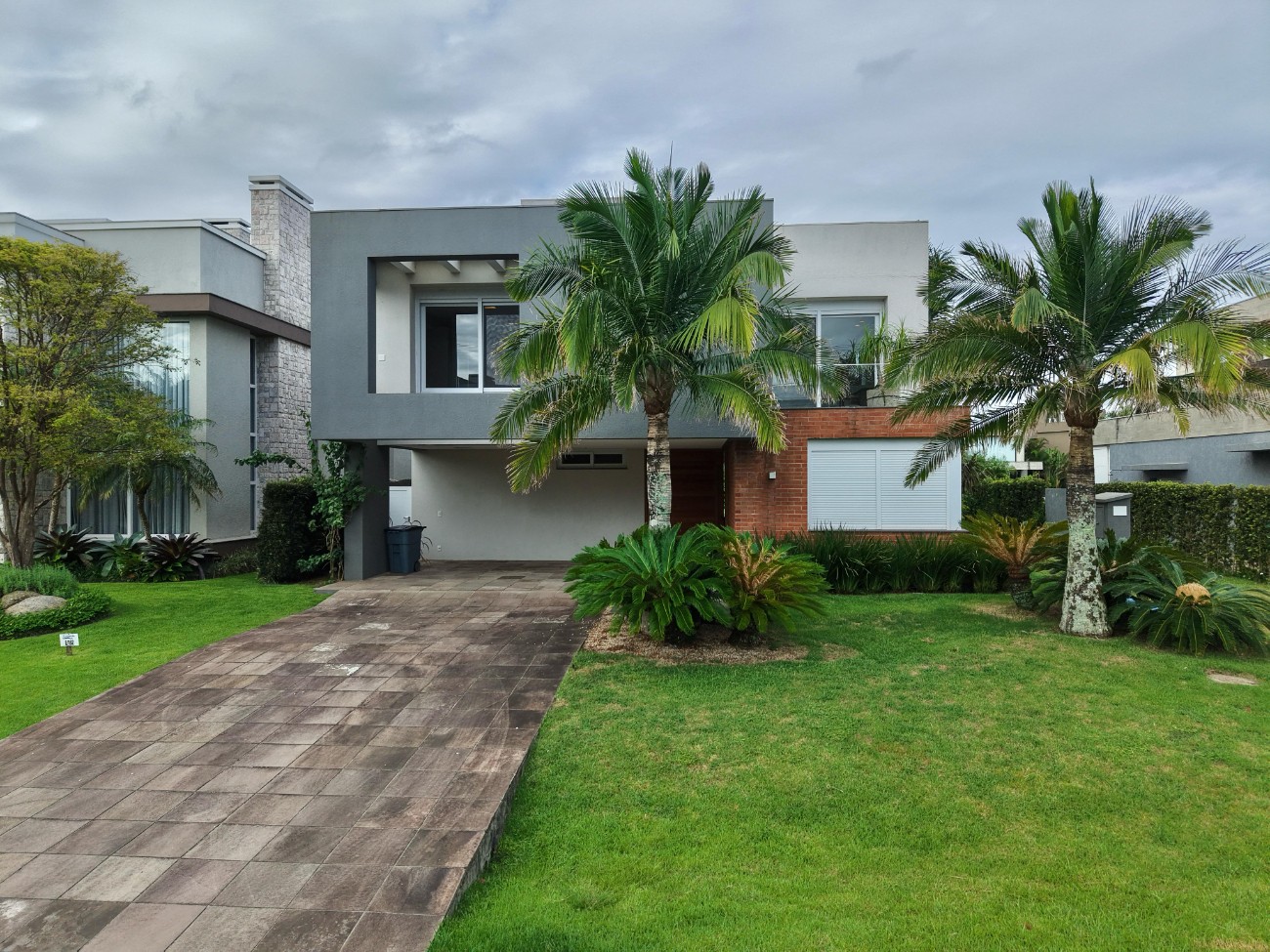 Casa em Condomínio 4 dormitórios para venda, Centro em Xangri-lá | Ref.: 9528