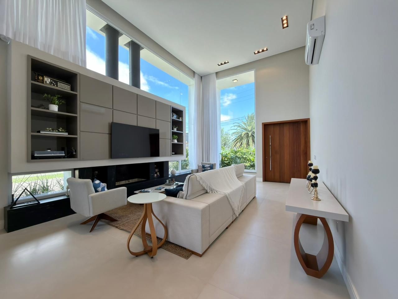 Sobrado 4 dormitórios para venda em Capão da Canoa | Ref.: 9599